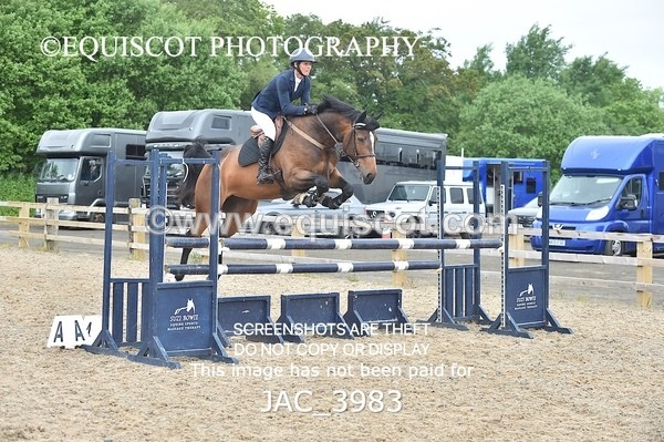 JAC_3983 - CLASS 4 - SAT -Senior Newcomers/ 1.10m Open