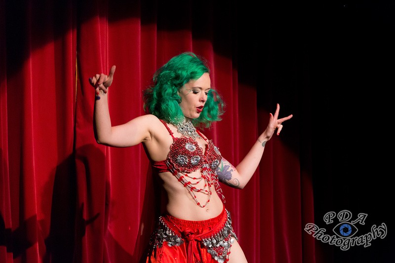 28 Bruise Violet, Burlesque