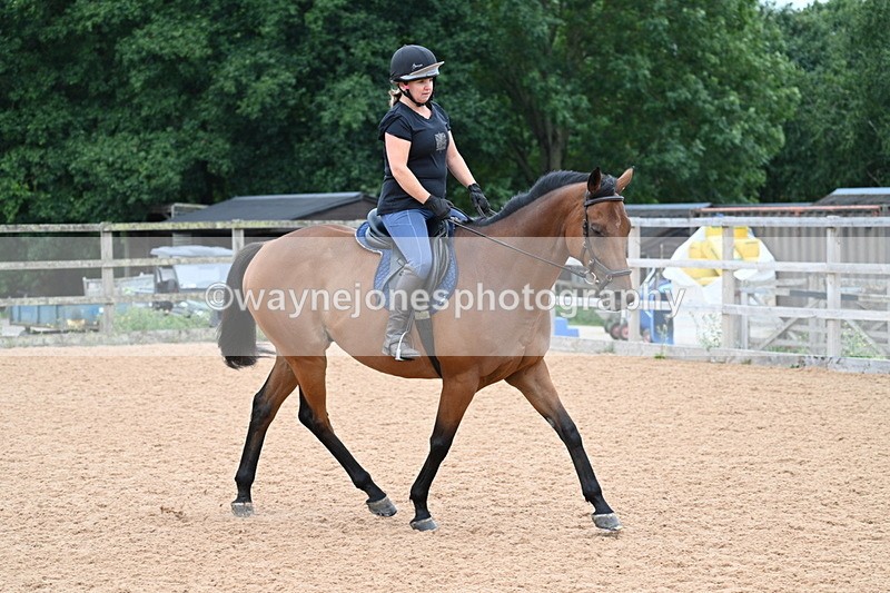 WJ7_7826 - Poles 11:00am