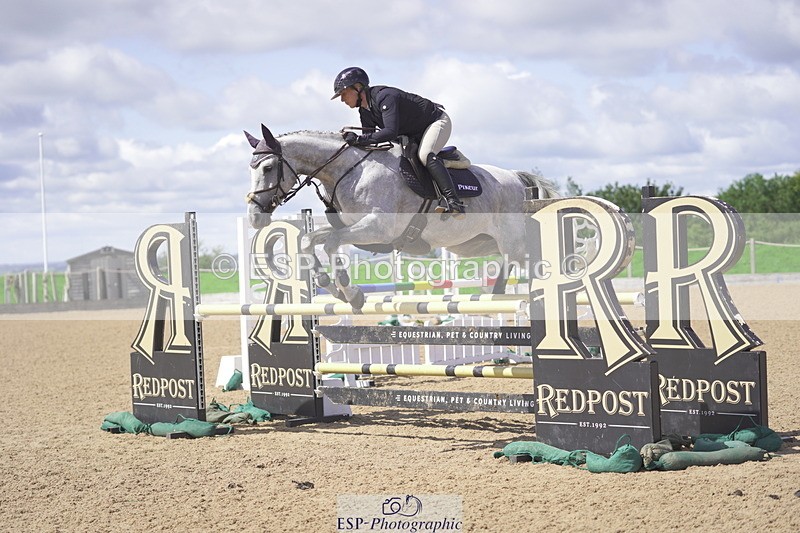 230806A-115454-01667 - Cls 13 Snr Newcomers & 1.10m Open