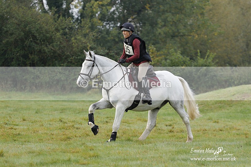 WWHT 171021 0647 - Novice Restricted (0.80m)  17/10/21