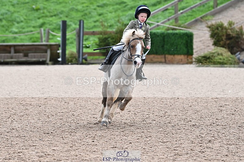 231029A-093653-02450 - 60cm Club and Schools