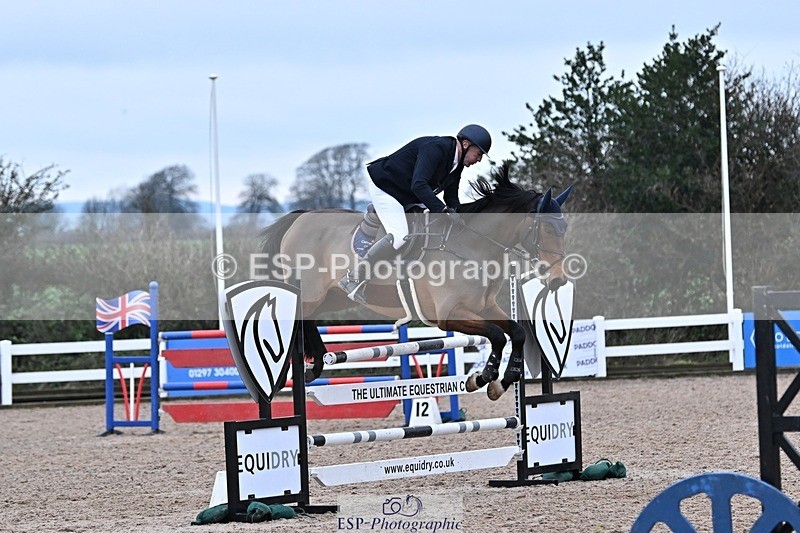 241127-144015-00766 - Cls 05A&B Snr Fox & 1.20m Open