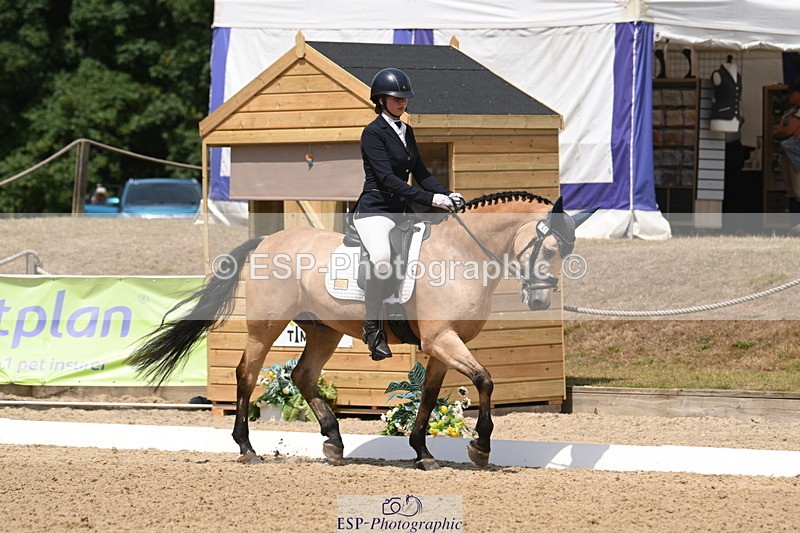 250719A-125618-05195 - 141-Chloe.Dunn-Towerhill.Shamie