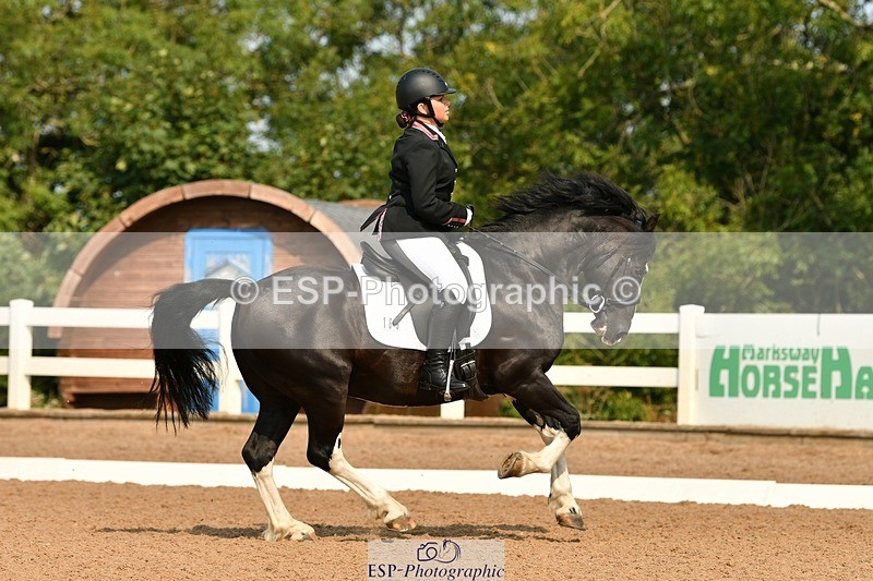 250817-103131-07898 - 169-Amber.HeywoodWalena.Rockocoko