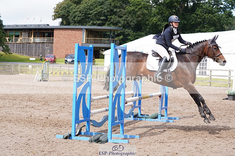 240824X-124104-24225 - 80cm Round 1 12.00 to 13.00