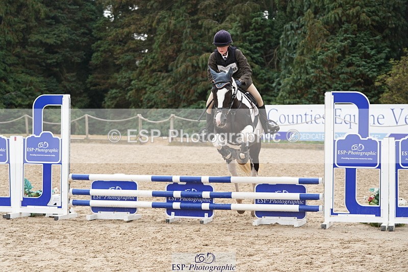 250824A-114530-35672 - 2048-Matilda.Trim-Mollie.IV