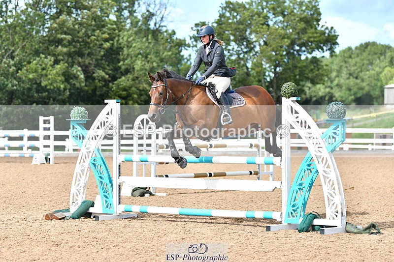 230819A-160501-01108 - Cls 33 1.05m Amateur Qualifier