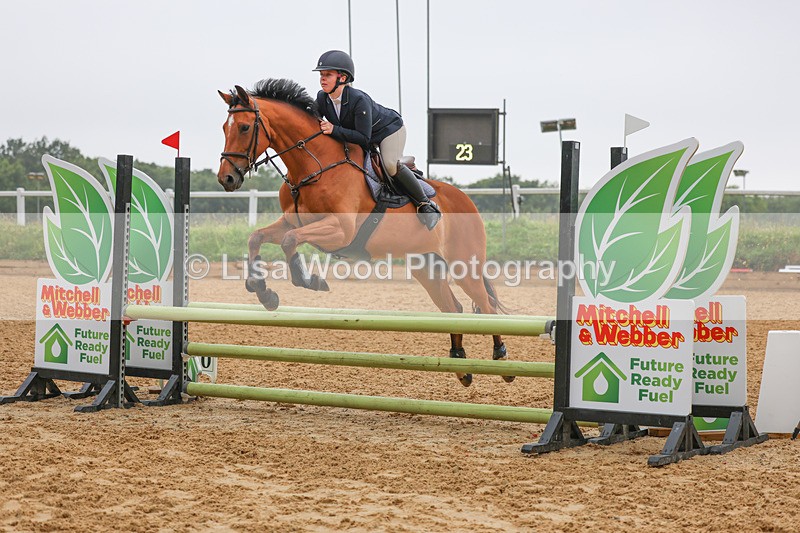 3E7A5113 - Class 3: Senior 80cm