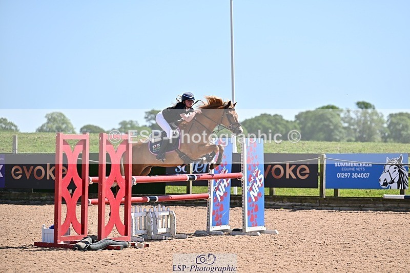 260524-144402-01981 - Cls 35 Pony Foxhunter and 1.10m Open
