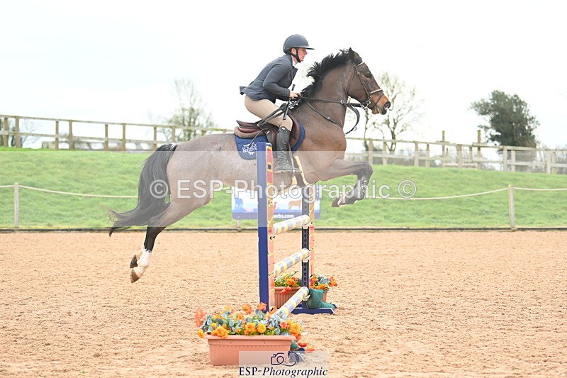 240316A-105048-02895 - Cls 14 Snr Newcomers