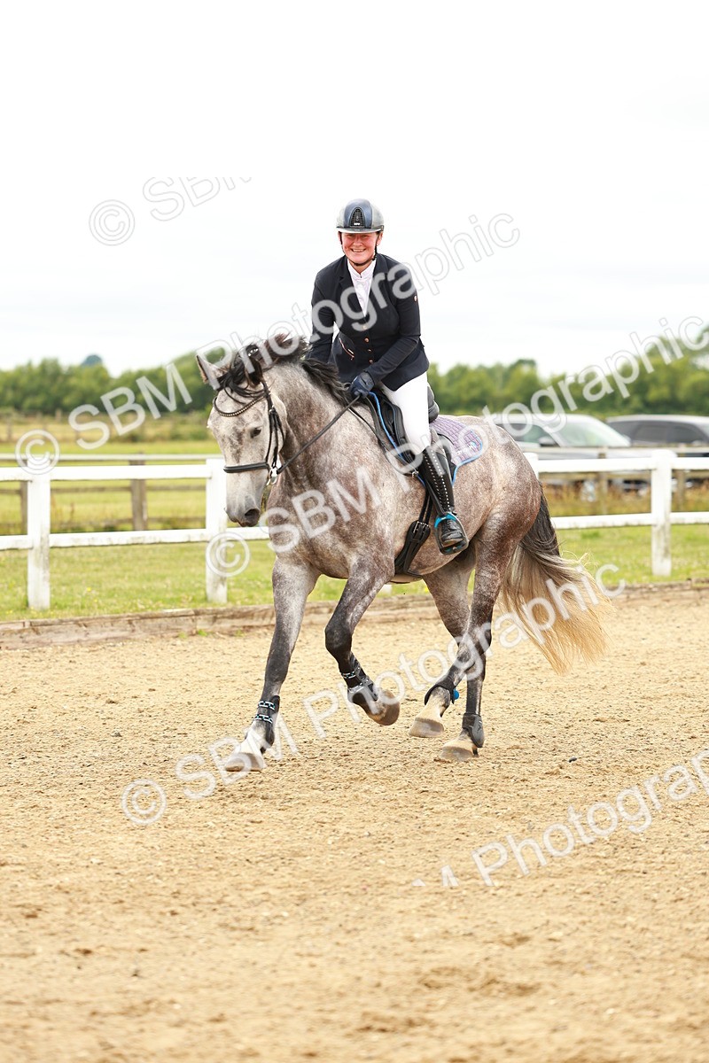 SBM_001677 - Class 9 - Senior British Novice - 90cm