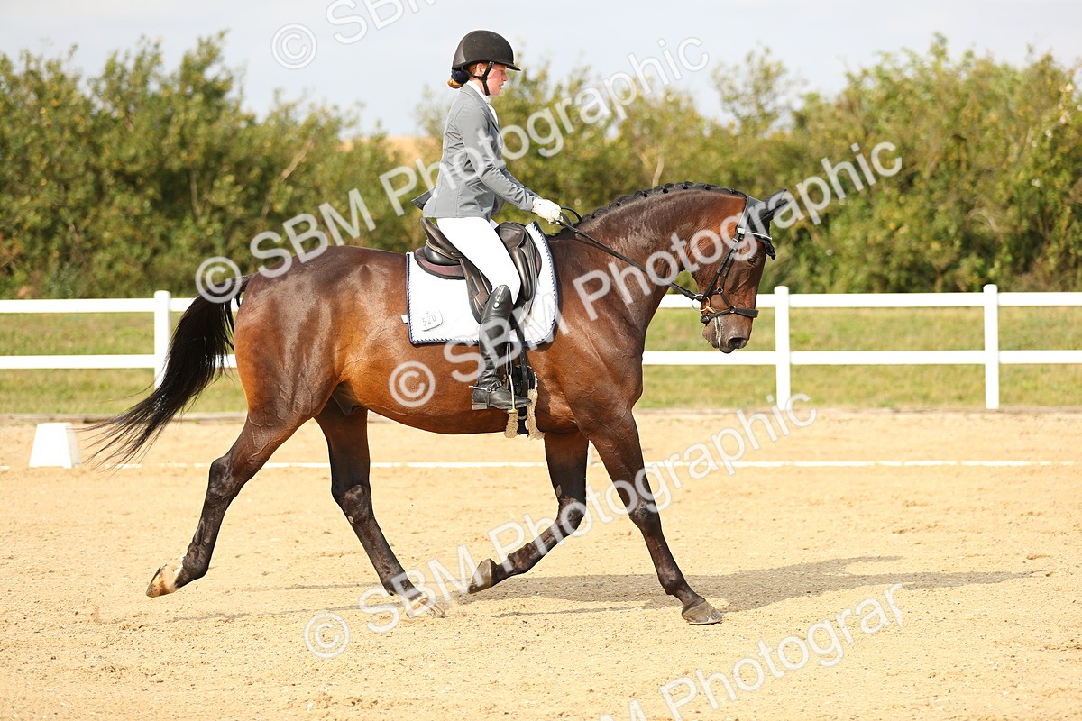 SBM_018421 - Class 14 - Novice 23 - 15.16-16.19