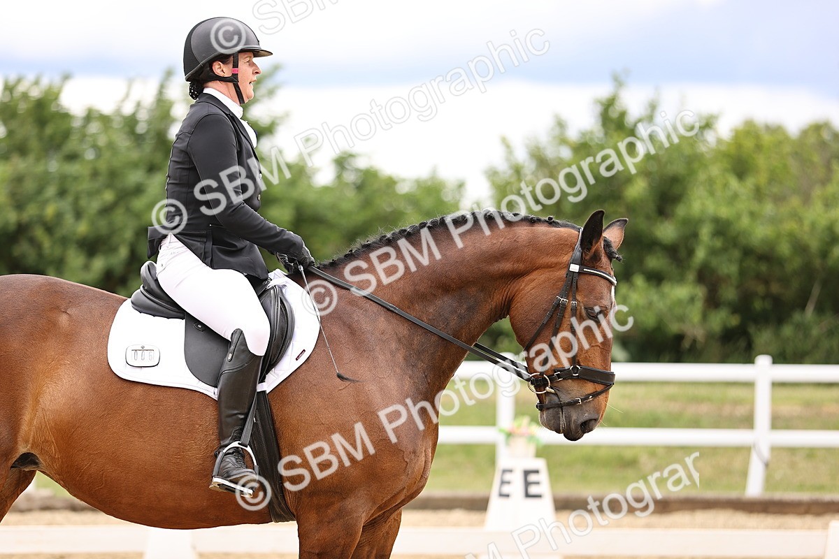 SBM_002035 - Class 2 - Novice 4 - 10.36-11.39