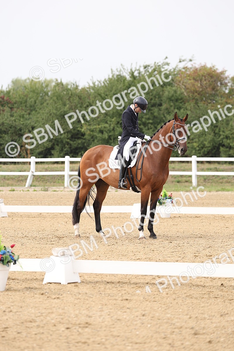 SBM_008249 - Class 10 - FEI INT I - 16.10-16.50