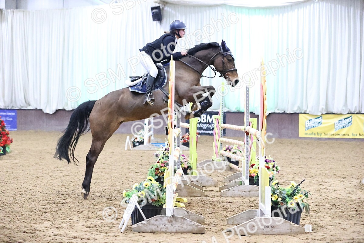 SBM_003574 - Class 16 - Senior Newcomer - 1.10m