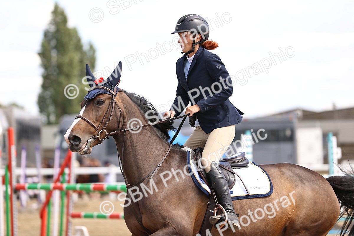 SBM_001211 - Class 6 - Senior Newcomers - 1.10m