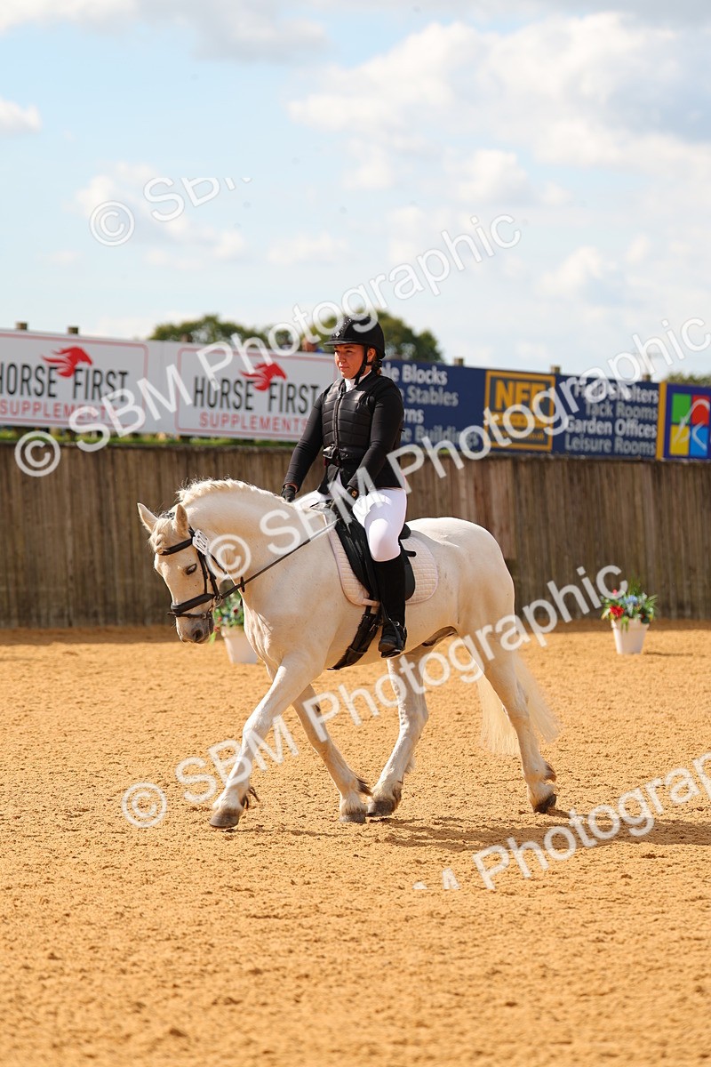 SBM_43796 - D6 - Small Tour Championship - Intro C