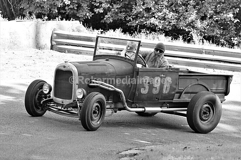 Pete Wilson 29-8-20-221 - Vintage Hot Rod Association