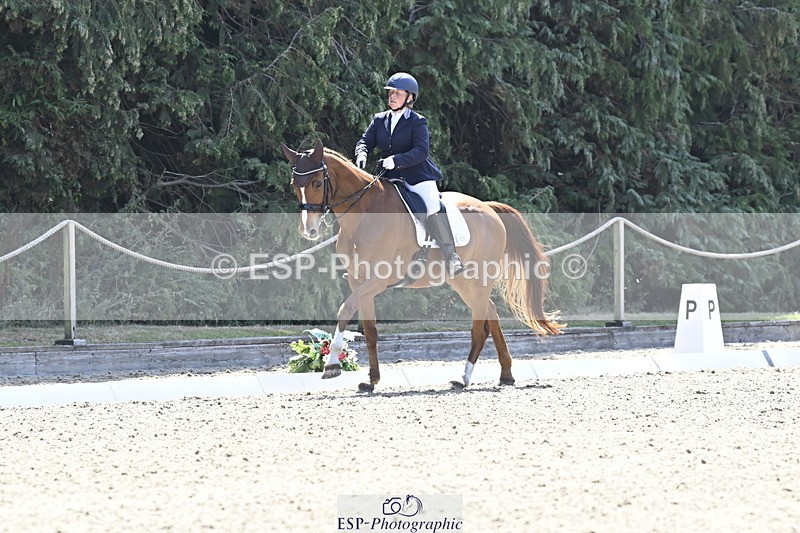 250810A-115437-05567 - 107-Sophie.DickinsonFurst.Ricci