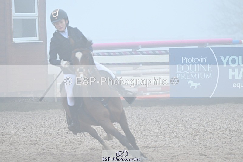 251115-113956-00246 - Cls 9 Pony Newcomers and 1m Open