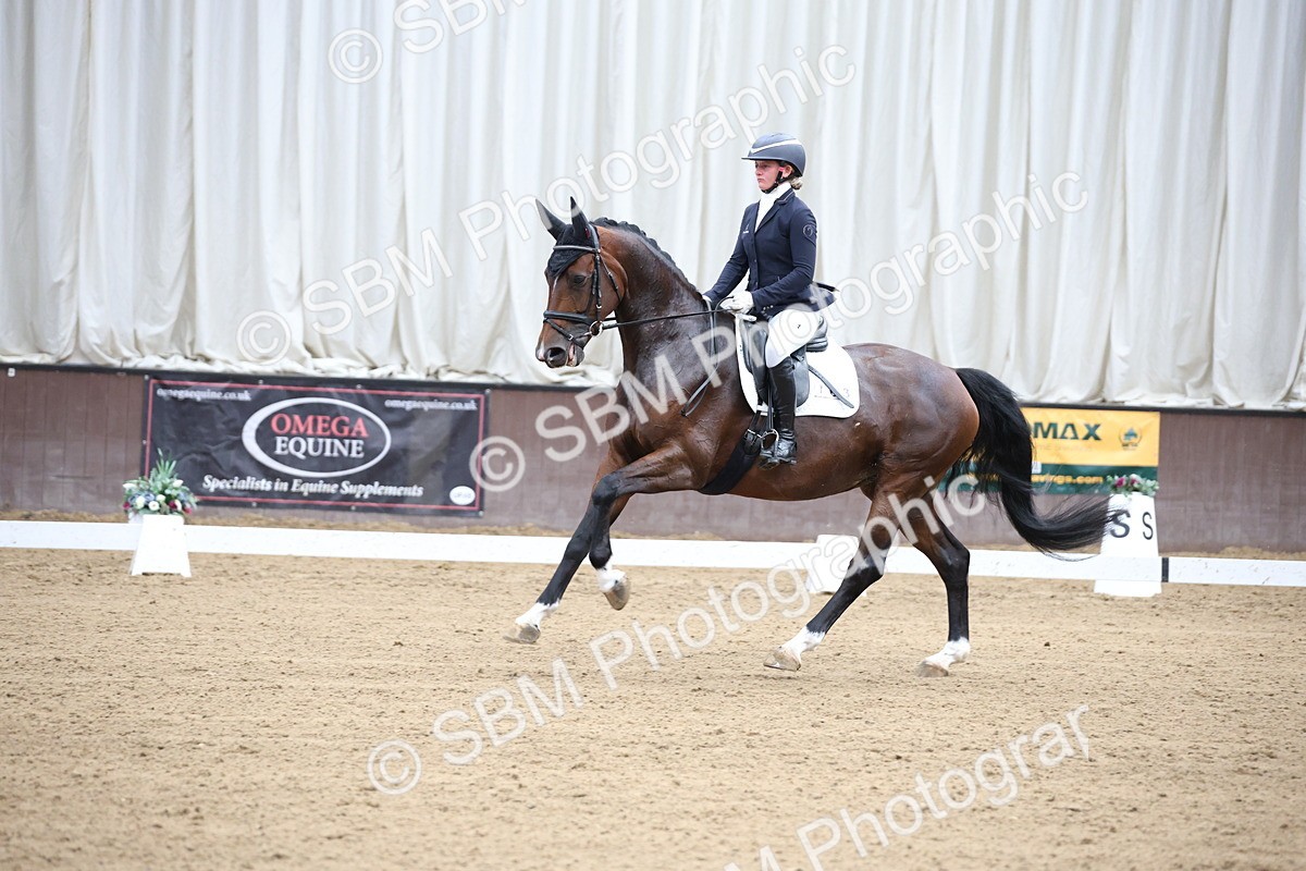 SBM_004005 - Class 8 - Advanced Medium 6 Silver