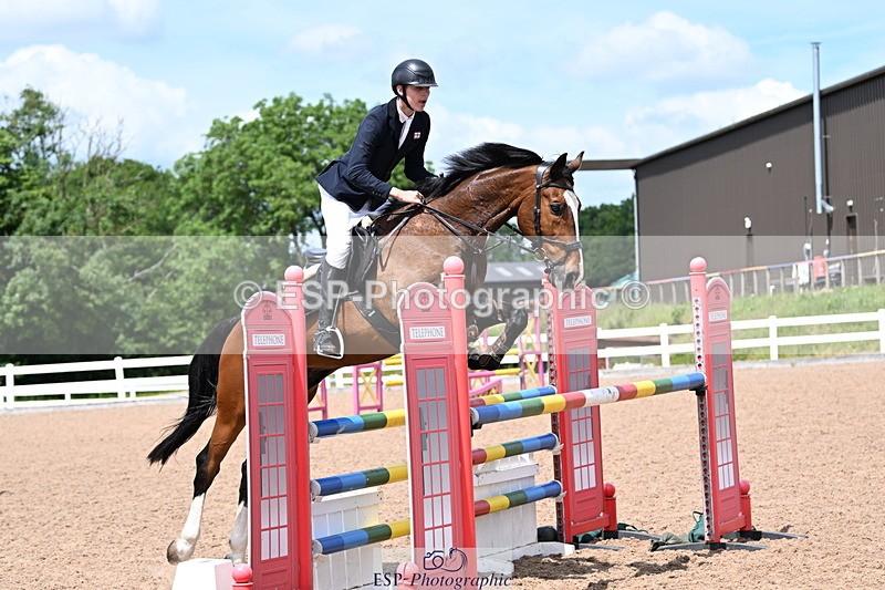 240619A-143715-00674 - Cls 4 Snr Newcomers and 1.10m Open