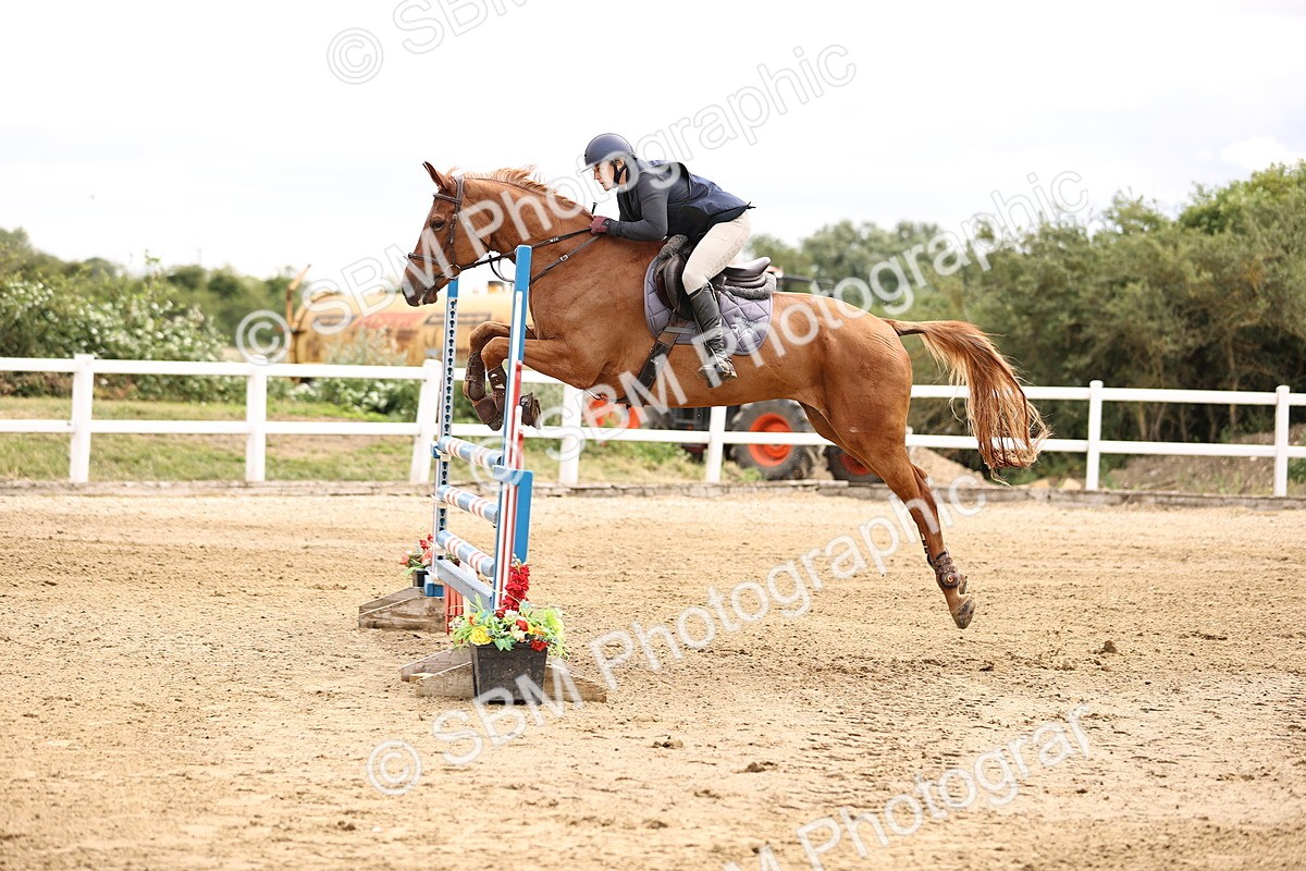 SBM_003047 - Class 21 - Senior Newcomers - 1.10m