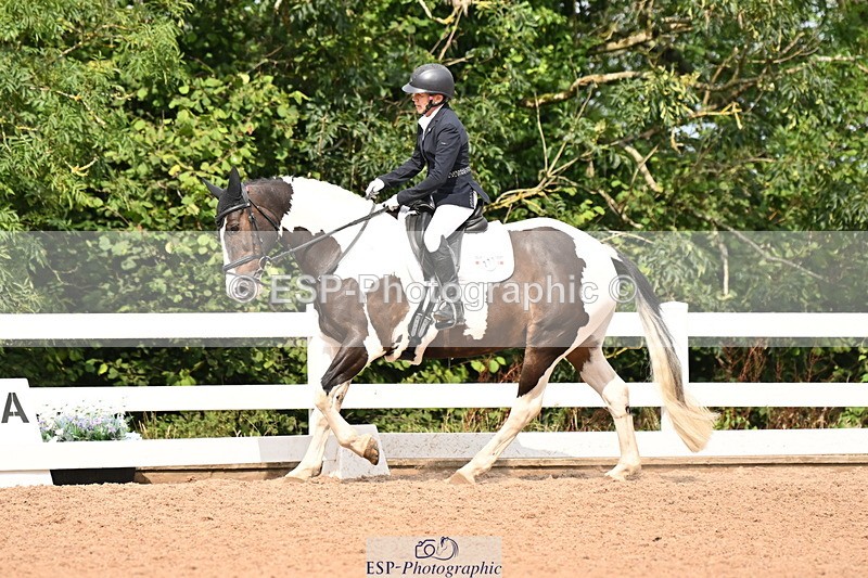 240817A-105308-07235 - 272-Victoria.Lance-Homefarm.Helios