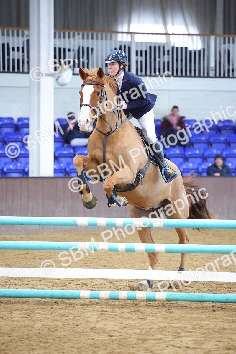 SBM_009656 - Class 20 - Senior British Novice/ 90cm Open - First Round (0.90m)