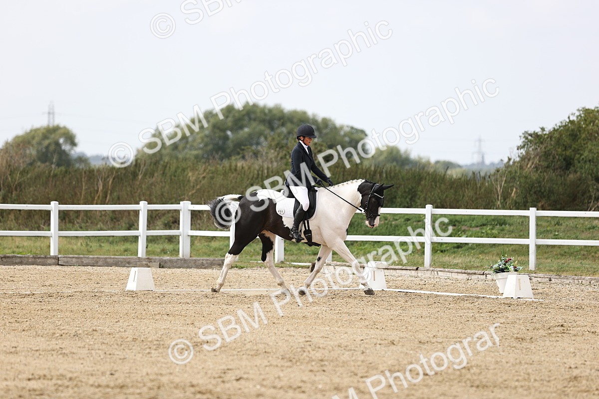 SBM_017986 - Class 14 - Novice 23 - 15.16-16.19