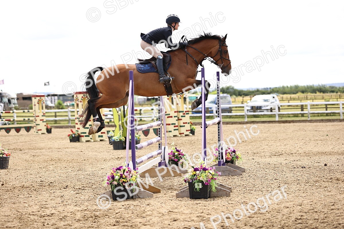 SBM_003654 - Class 22 - Senior Foxhunter 1.20m