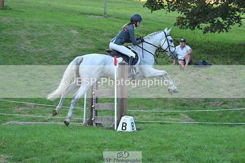 230909-180633-07950 - Cls 14 Snr 1m Derby