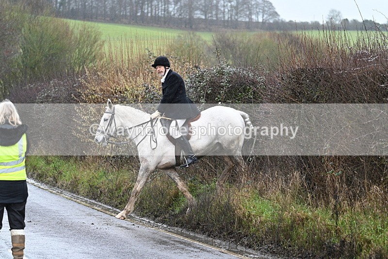WJ7_6962 - Crossing A Camera