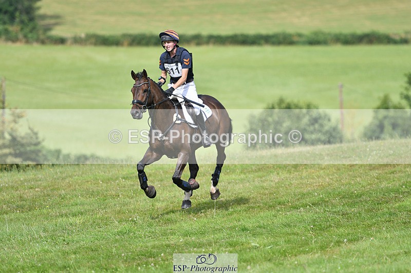 240804-161715-17335 - 611-Max_Forster-FLO_CORMINT