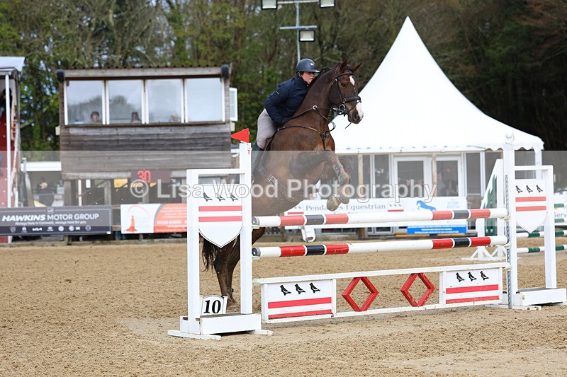 3E7A1672 - Class 7: Senior Newcomers/1.10m open