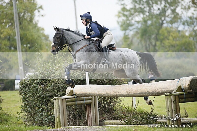 WWHT 181020 WWHT 181020 1730 - WWEC Open (1.00m)  18/10/20