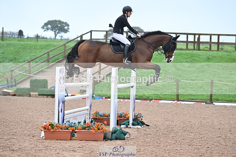 231013A-155606-03148 - Cls 10 National 1.30m Open