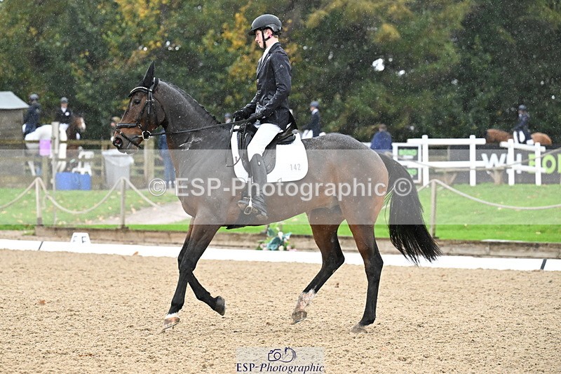 251023A-121133-02177 - B-142-Harry.Hodge