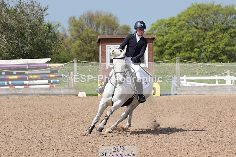 250503-114541-00886 - Cls 8 Pony Newcomers and 1m Open