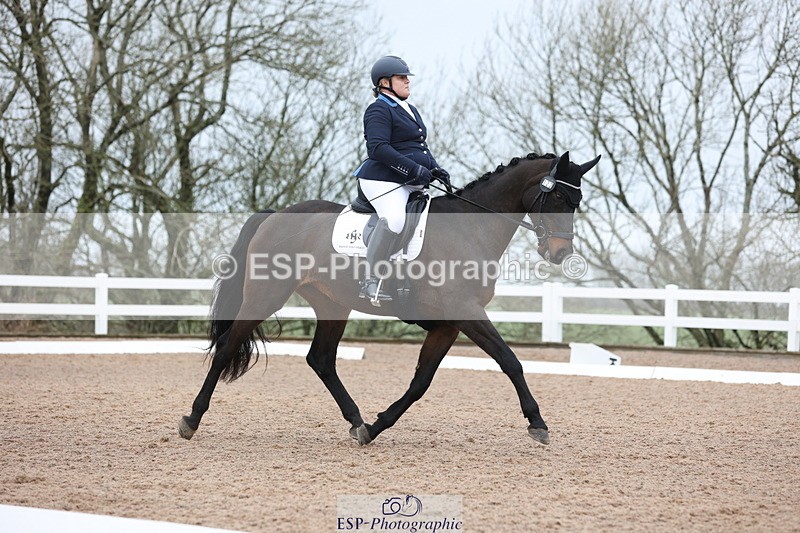 240121A-121203-01418 - Cls 12 Music Medium