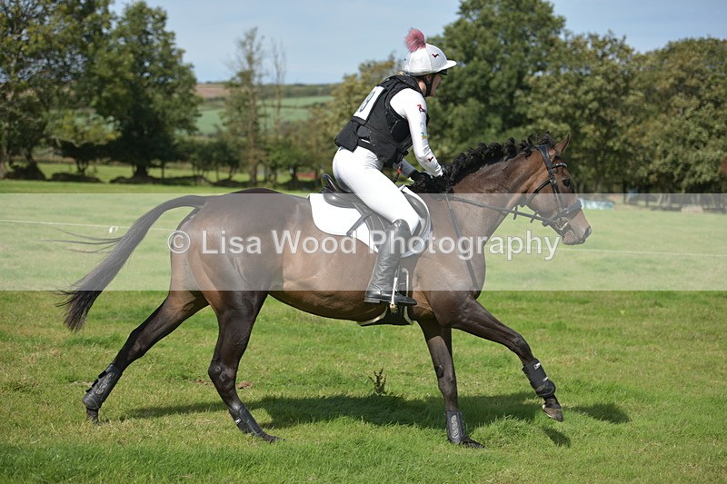 RAY_8500 - Class 1: Trebudannon Open: Red Table