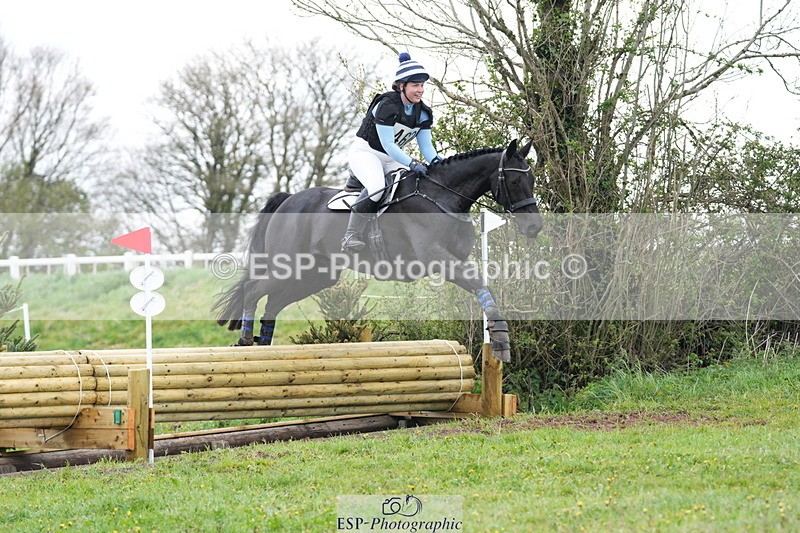 250419-110505-09888 - 462-Annastasia.Cross-KENNDALE