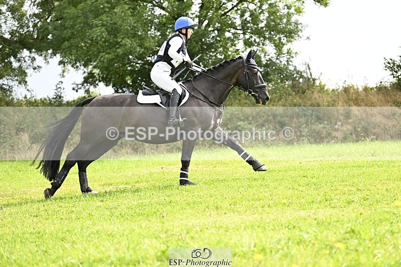 240831A-114437-01642 - 110-Laura.Pritchard-TOUCH.OF.SILK.I