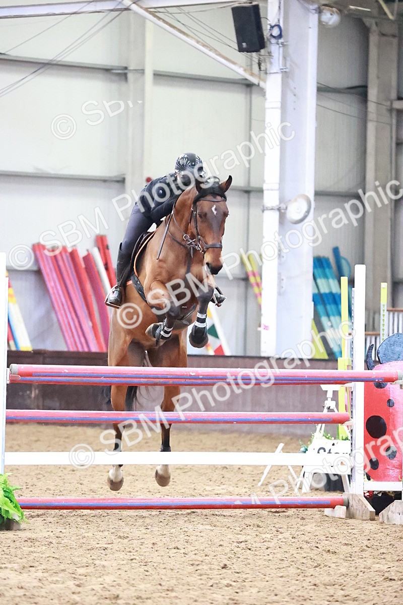 SBM_002801 - Class 10 - Senior Newcomer 1.10m