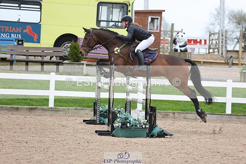 240406A-132756-03816 - Cls 23 1.05m National Amateur Quali