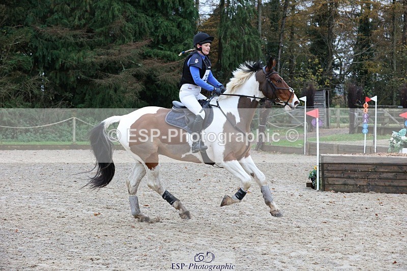 231118-130453-01702 - Cls 3 90cm