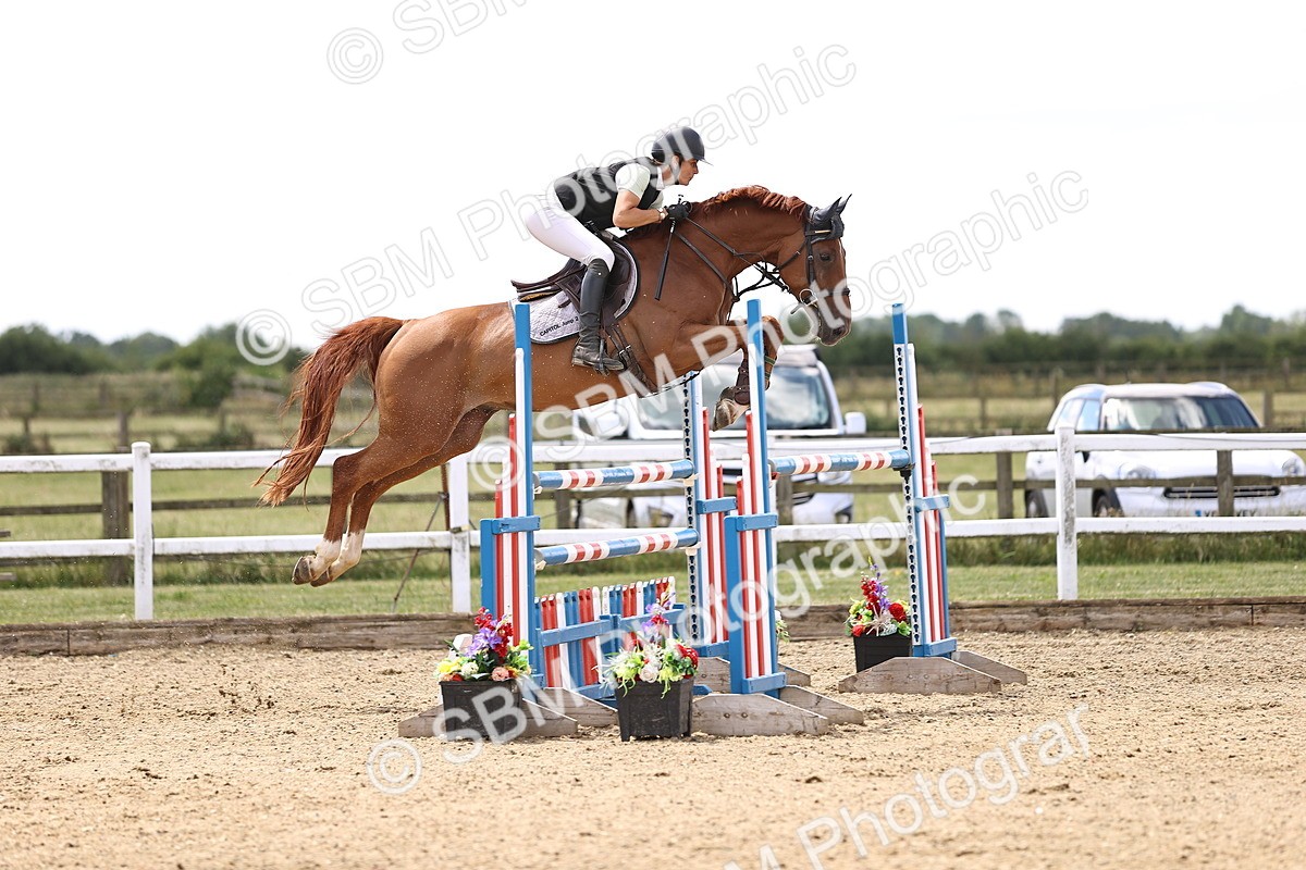 SBM_003590 - Class 22 - Senior Foxhunter 1.20m