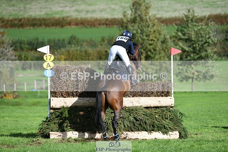 251024A-131429-11963 - B-160-Phoebe.Woods