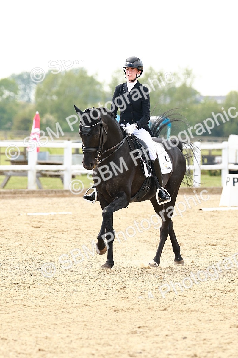 0B8A7091 - Class 12 - Medium 4